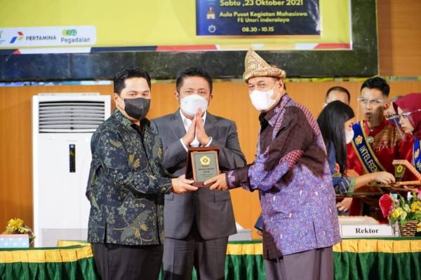 Gubernur Bersama Menteri BUMN RI, Hadiri Dies Natalis FE Unsri ke-61