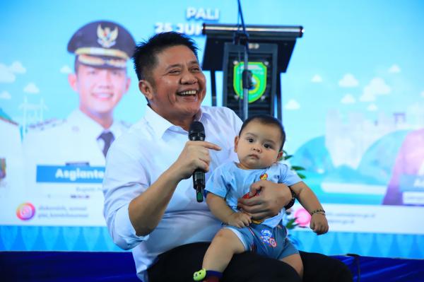Gubernur Herman Deru Terima Penghargaan Menko PMK, Sumsel Sukses Tekan Angka Prevalensi Stunting Secara Signifikan