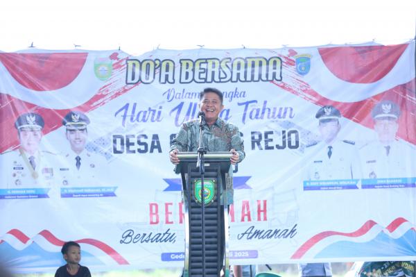 Hadiri HUT ke-40 Desa Gedung Rejo, Gubernur Herman Deru Ajak Warga Lakukan Evaluasi Pembangunan
