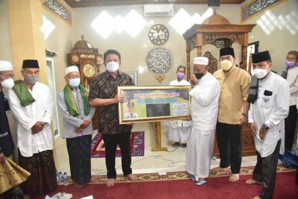 Jelang Nataru, Herman Deru Ingatkan Masyarakat Sumsel Jangan Kendor Patuhi Prokes