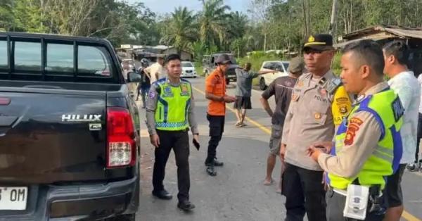 Kecelakaan di Jalur Baturaja–Prabumulih, Toyota Hilux Tabrak Motor Supra, Tiga Orang Terluka