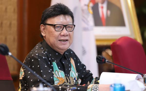 MenPAN-RB Tjhajo Kumolo Meninggal Dunia