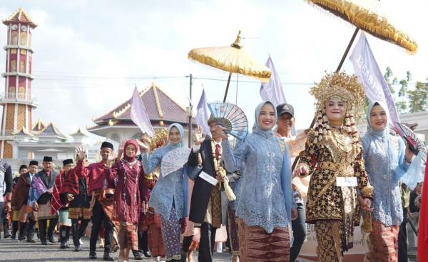 Midang Kayuagung, Tradisi Arak-arakan Lebaran yang Bikin Perantau Rindu Pulang ke Ogan Komering Ilir