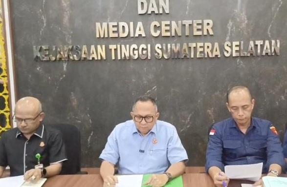 OTT Kejati Sumsel: Kepala KUPP Sungai Lumpur Jadi Tersangka Dugaan Pungli Izin Berlayar, Setoran Capai Ratusan Juta Rupiah