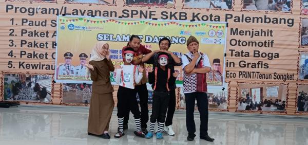 Pantomim, Seni Gerak Tanpa Suara Antarkan Siswa SDN 113 Palembang Raih Juara FLS3N