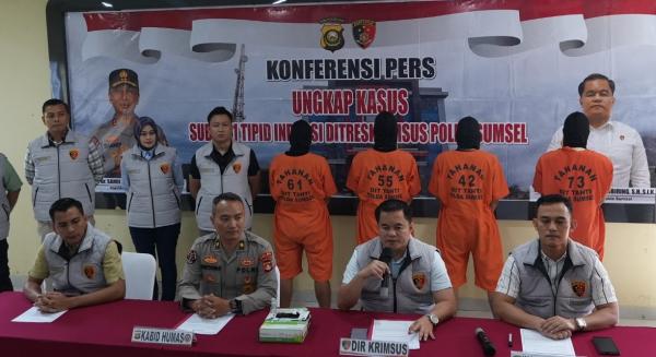 Polda Sumsel Bongkar Industri Miras Oplosan Skala Besar, 20 Ribu Botol Palsu Disita Senilai Rp620 Juta