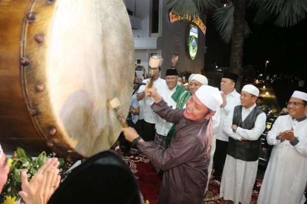 Semarakkan Malam Idul Fitri, Herman Deru Gemakan Takbir di Griya Agung