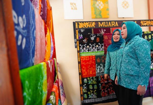 Staf Ahli TP PKK Sumsel Lidyawati Cik Ujang Dorong Revitalisasi Dasawisma melalui GSMP di Kabupaten Muara Enim