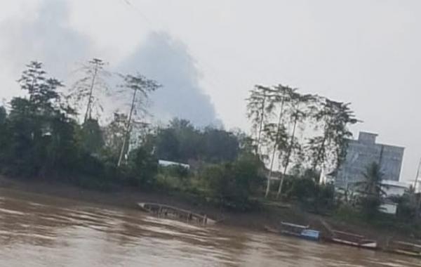 Warga Panik, Sumur Bor Minyak di Keban 1 Sanga Desa Muba Terbakar, Diduga Dipicu Percikan Genset
